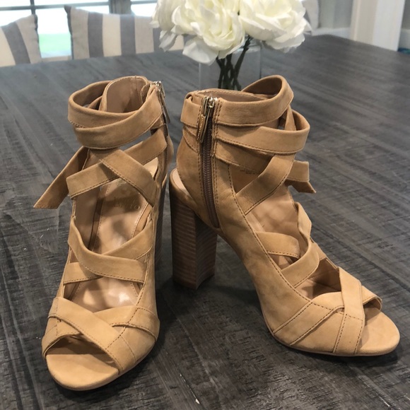 Vince Camuto Shoes - Vince Camuto shoes